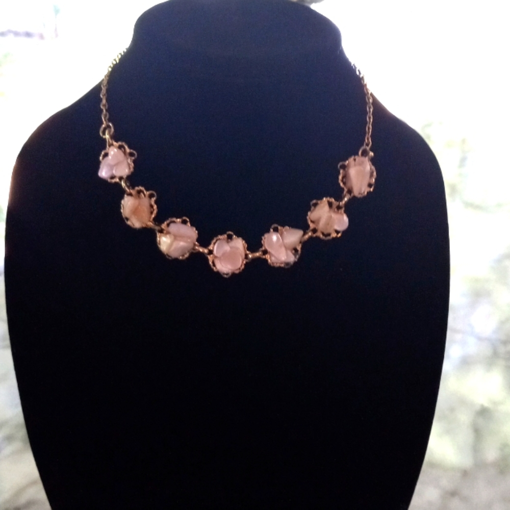 Necklace (choker)